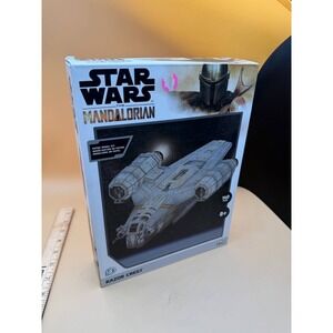 Star Wars Mandalorian Razor Crest Paper Model Kit 140 Pieces 8+ 4D Cityscape NEW